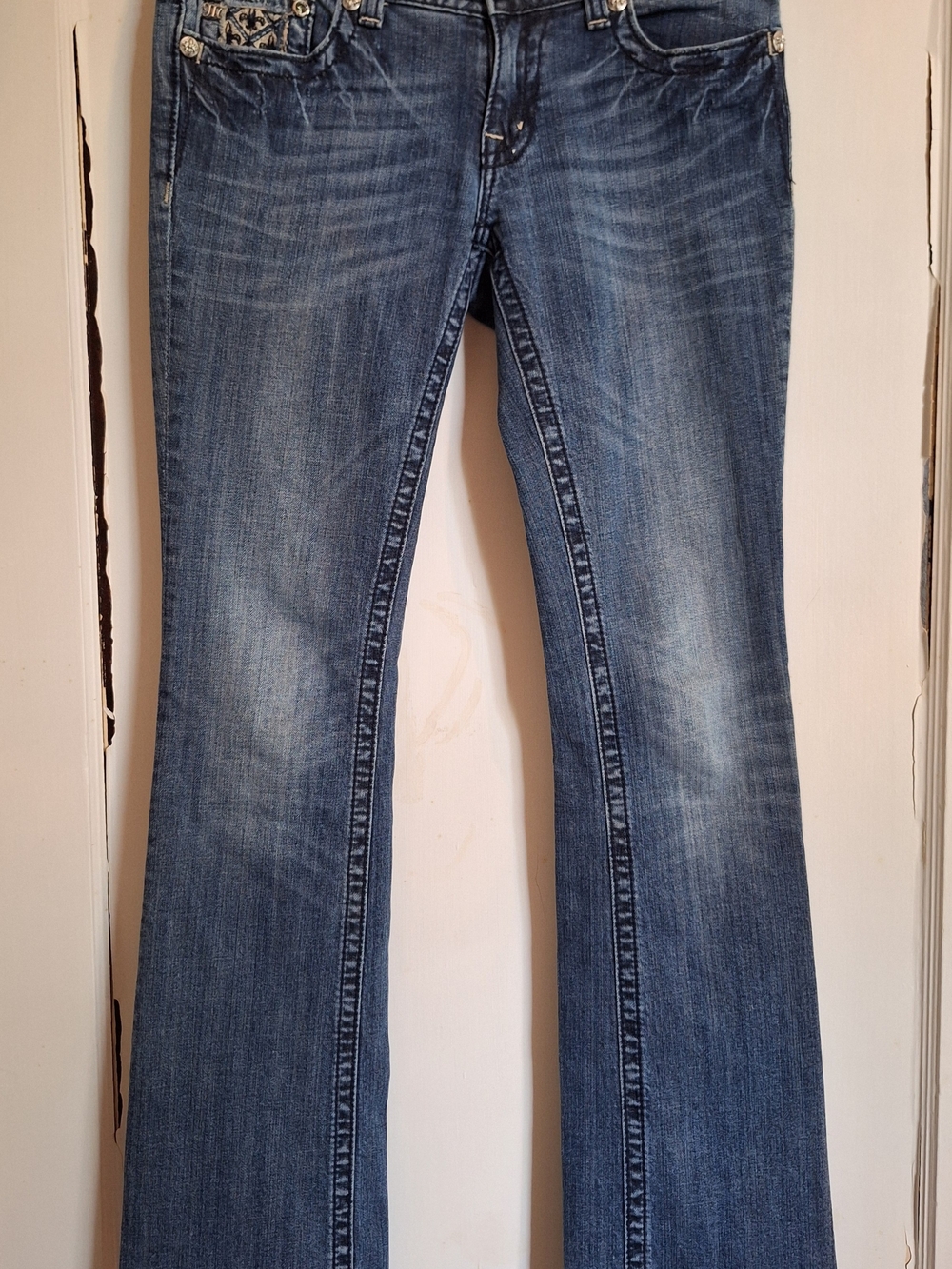Miss Me Womens Low Rise Boot Cut Jeans Style JP6151B